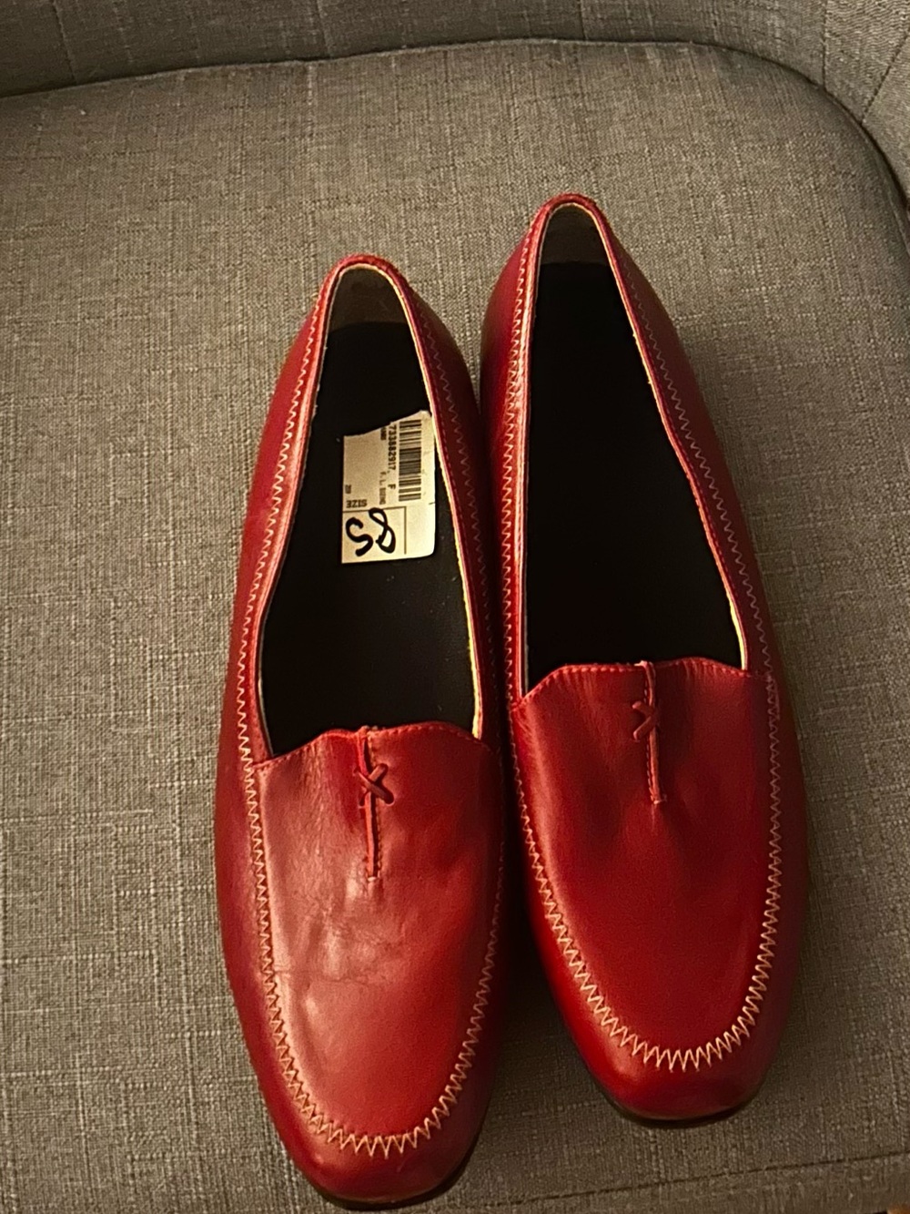 Women’s muni American Red Slip-On Loafers new 8 1/2